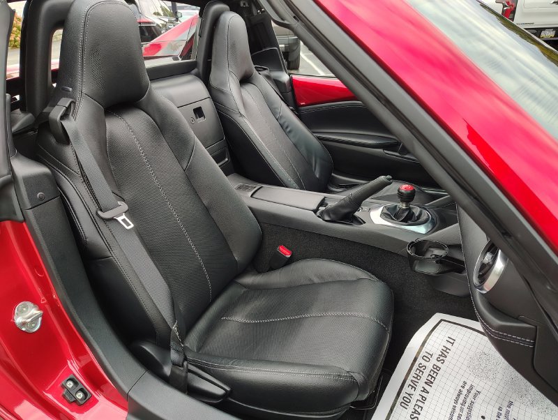 Used 2022 MAZDA MX-5 Miata RF Grand Touring RWD image 22