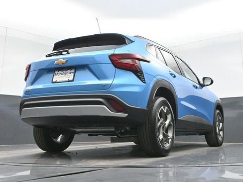 New 2026 Chevrolet Trax LT w/ Driver Confidence Package FWD image 42