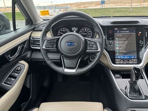 Used 2023 Subaru Outback Limited image 13