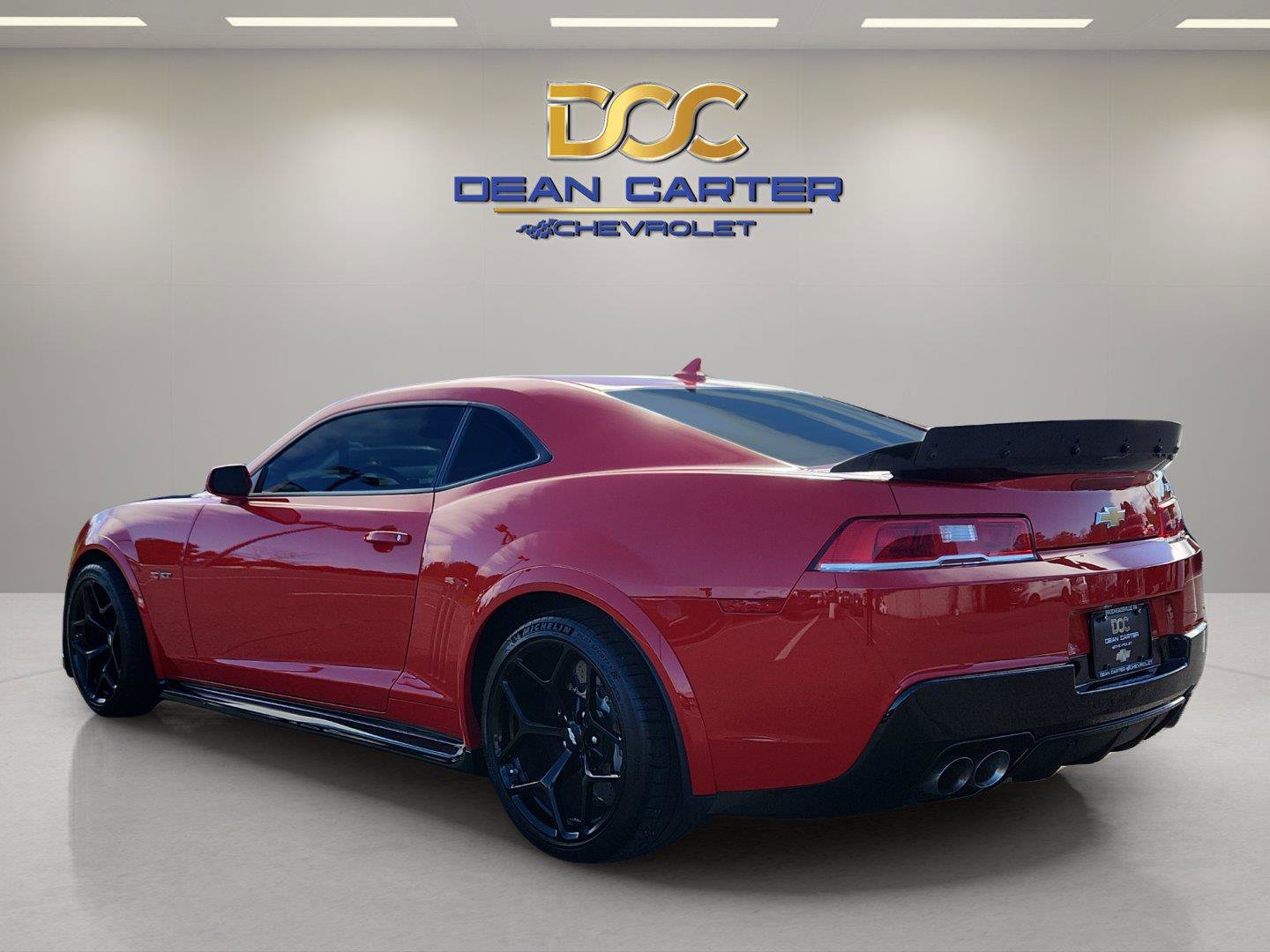Used 2015 Chevrolet Camaro Z/28 RWD image 3