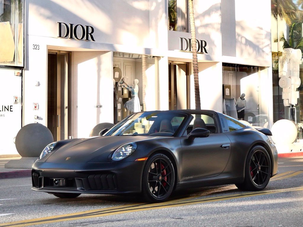 Used 2026 Porsche 911 Targa 4 GTS AWD/4WD image 8