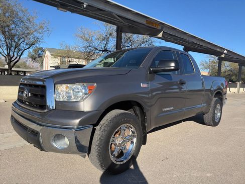 Used 2012 Toyota Tundra 2WD Double Cab image 2