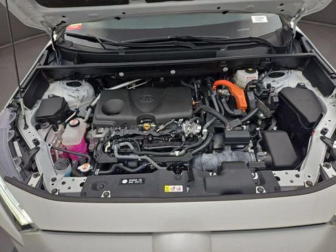Certified 2022 Toyota RAV4 XSE AWD/4WD image 29