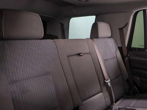 Used 2020 GMC Yukon SLE image 31