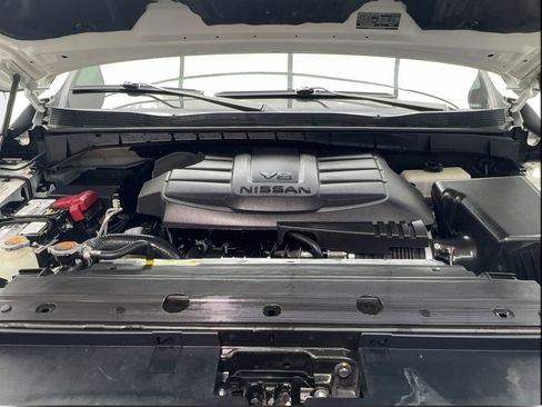 Used 2021 Nissan Titan PRO-4X AWD/4WD image 40