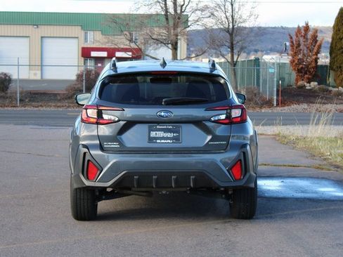 Certified 2025 Subaru Crosstrek 2.0i Premium image 5