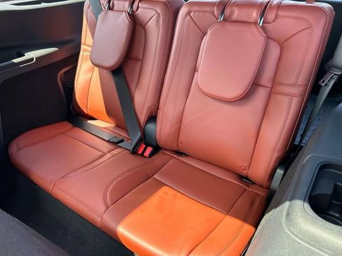 New 2026 Lincoln Aviator Reserve w/ Luxury Package image 19