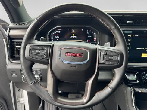 Used 2024 GMC Sierra 1500 AT4 w/ AT4 Preferred Package AWD/4WD image 13