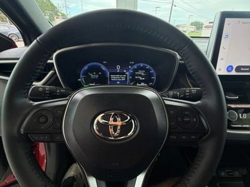 Used 2026 Toyota Corolla Cross AWD Hybrid w/ Convenience Package image 17