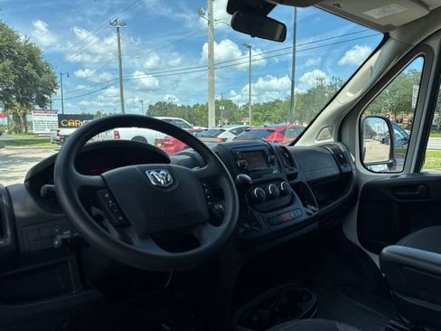 Used 2021 RAM ProMaster 2500 w/ Convenience Group FWD image 19