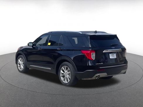 Used 2023 Ford Explorer Limited image 11