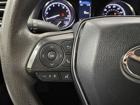 Used 2019 Toyota Camry LE w/ Convenience Package image 29