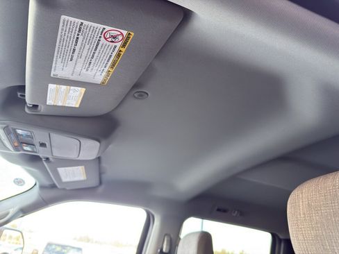 Used 2024 Ford F250 XLT image 22