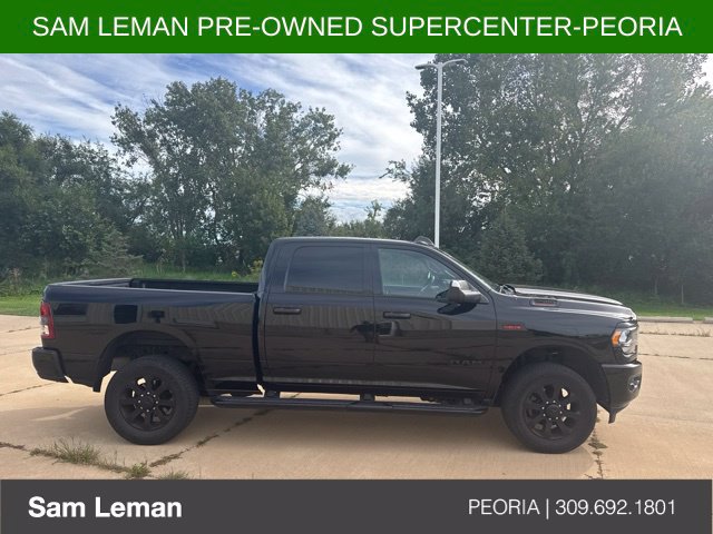 Used 2021 RAM 2500 Big Horn w/ Night Edition AWD/4WD image 4