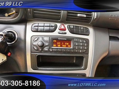 Used 2003 Mercedes-Benz C 230 Coupe image 20