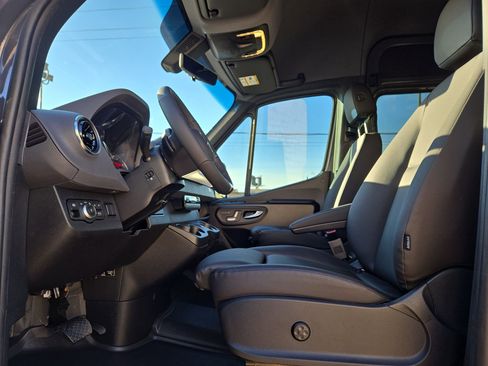 New 2026 Mercedes-Benz Sprinter 2500 image 16