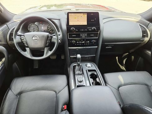 Used 2023 Nissan Armada SL w/ Midnight Edition Package AWD/4WD image 10