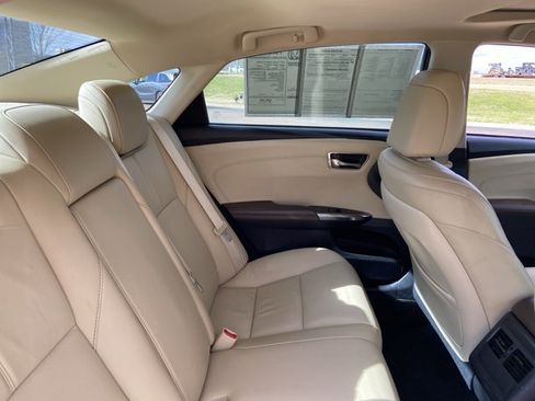 Used 2017 Toyota Avalon Touring image 20