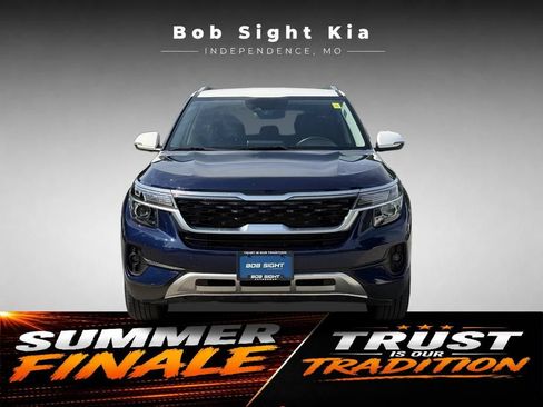 Used 2023 Kia Seltos S w/ Navigation Package AWD/4WD image 18