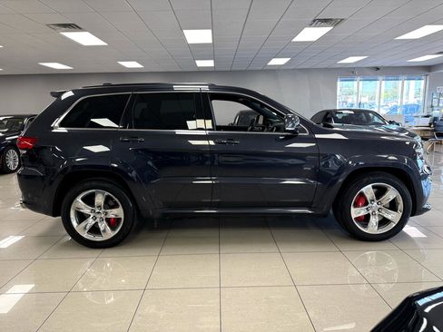 Used 2014 Jeep Grand Cherokee SRT image 3