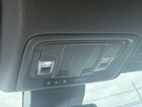 Used 2025 Chevrolet Silverado 2500 LT w/ Z71 Chrome Sport Edition image 29