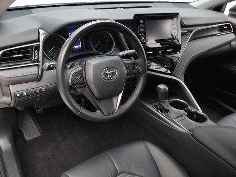 Used 2023 Toyota Camry SE FWD image 15