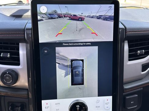 Used 2022 Ford Expedition Timberline image 5