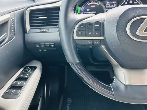 Used 2019 Lexus RX 450h AWD image 18