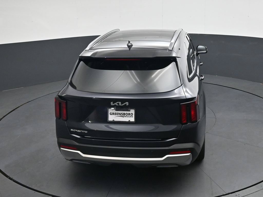 Used 2025 Kia Sorento EX w/ Panoramic Sunroof Package FWD image 28