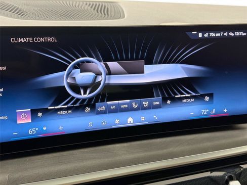 New 2026 BMW X5 xDrive40i AWD/4WD image 16