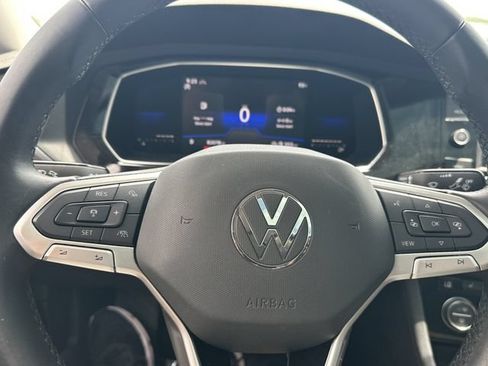 Used 2022 Volkswagen Jetta SE w/ Panoramic Sunroof Package FWD image 35