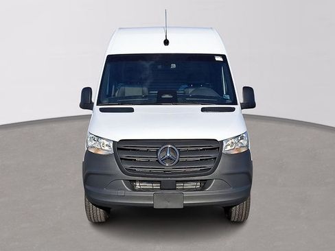 Used 2026 Mercedes-Benz Sprinter 2500 image 2