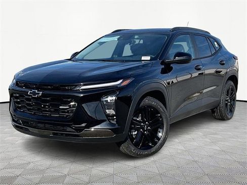 New 2026 Chevrolet Trax ACTIV w/ Sunroof Package image 3