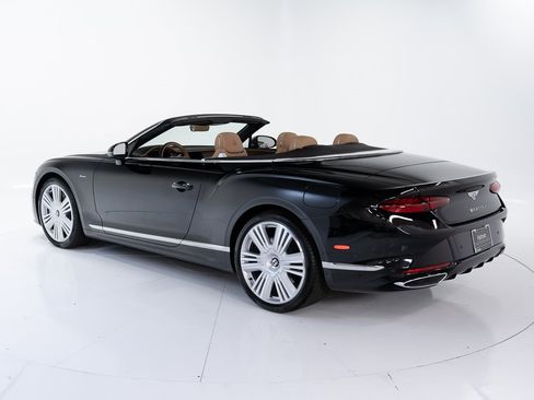 New 2026 Bentley Continental GTC image 3