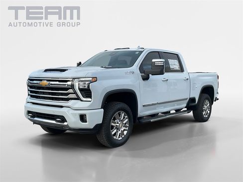 New 2026 Chevrolet Silverado 2500 High Country w/ High Country Premium Package image 3