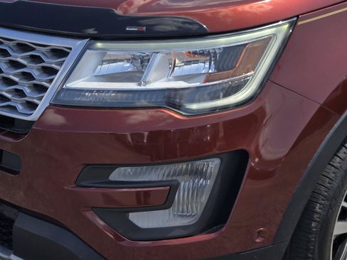 Used 2016 Ford Explorer Platinum AWD/4WD image 10