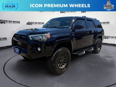 Used 2020 Toyota 4Runner SR5 w/ Convenience Package AWD/4WD image 3