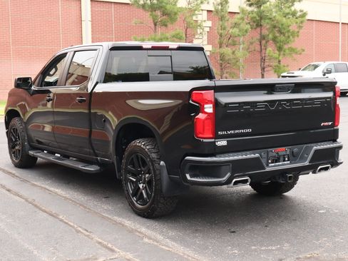 Used 2022 Chevrolet Silverado 1500 RST w/ Convenience Package II AWD/4WD image 7