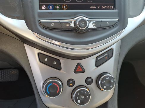 Used 2020 Chevrolet Sonic LT FWD image 13