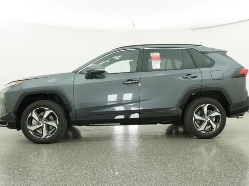 New 2025 Toyota RAV4 SE image 73