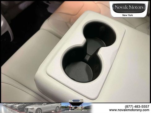 Used 2021 Jeep Cherokee Limited image 14