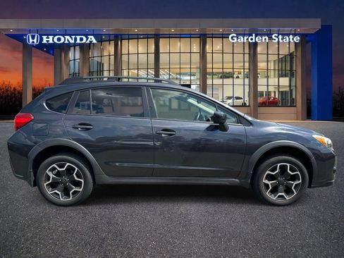 Used 2015 Subaru Crosstrek 2.0i Premium AWD/4WD image 5