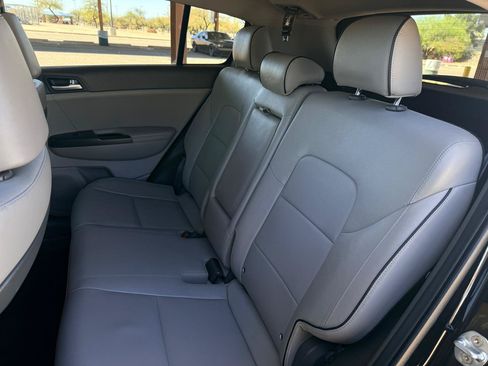 Used 2017 Kia Sportage EX FWD image 11