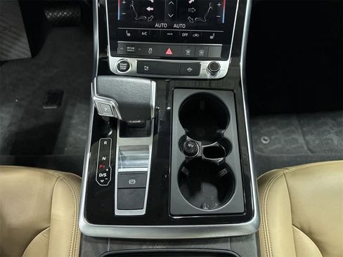 Used 2022 Audi Q7 2.0T Premium w/ Convenience Package image 33