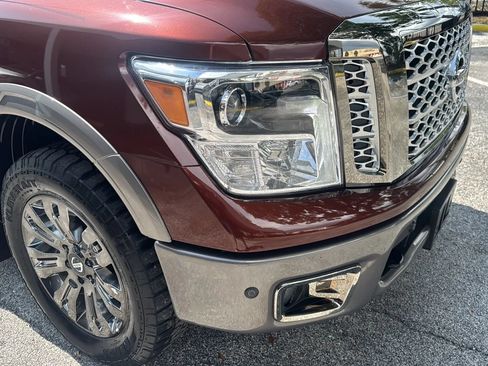 Used 2017 Nissan Titan Platinum Reserve AWD/4WD image 37