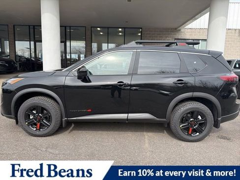 New 2026 Nissan Rogue SV image 7