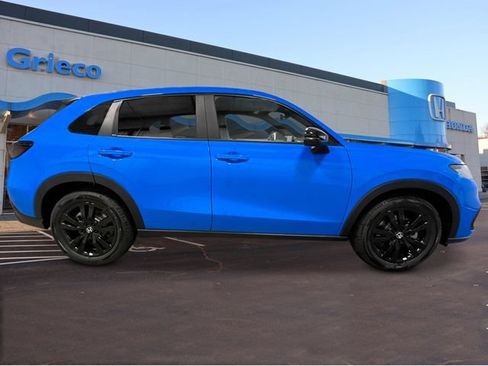 New 2026 Honda HR-V Sport image 8