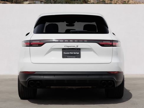 Certified 2023 Porsche Cayenne S Platinum AWD/4WD image 6