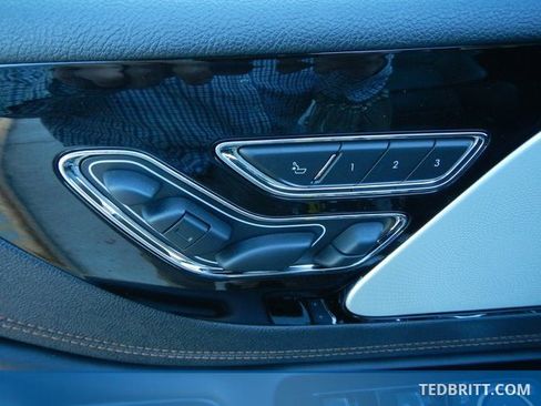 Used 2025 Lincoln Aviator Black Label w/ Jet Appearance Package image 27