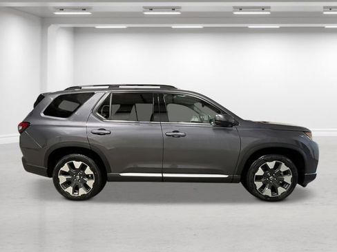 New 2026 Honda Pilot Elite image 2